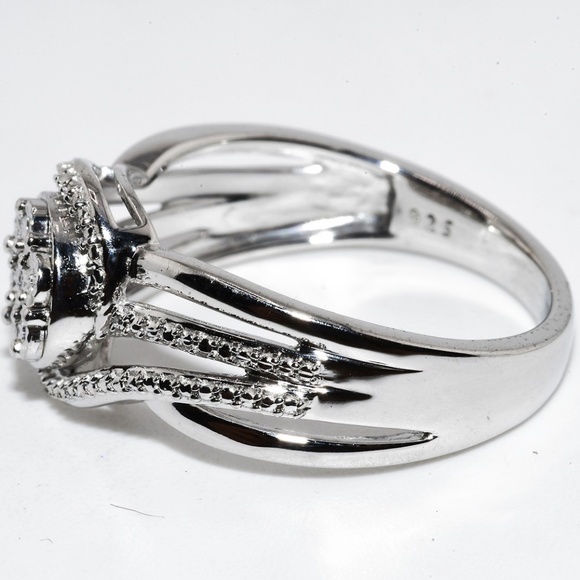 $395 .925 Sterling Silver .03CT Natural White Diamond Cocktail Cluster Ring - Picture 3 of 7